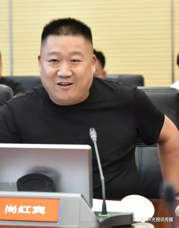 ZOBO董事長張新峰作為聲光視訊行業(yè)聯(lián)盟代表赴豫芒溫暖災(zāi)區(qū)，傳遞愛心豫芒會(huì)長尚紅賓