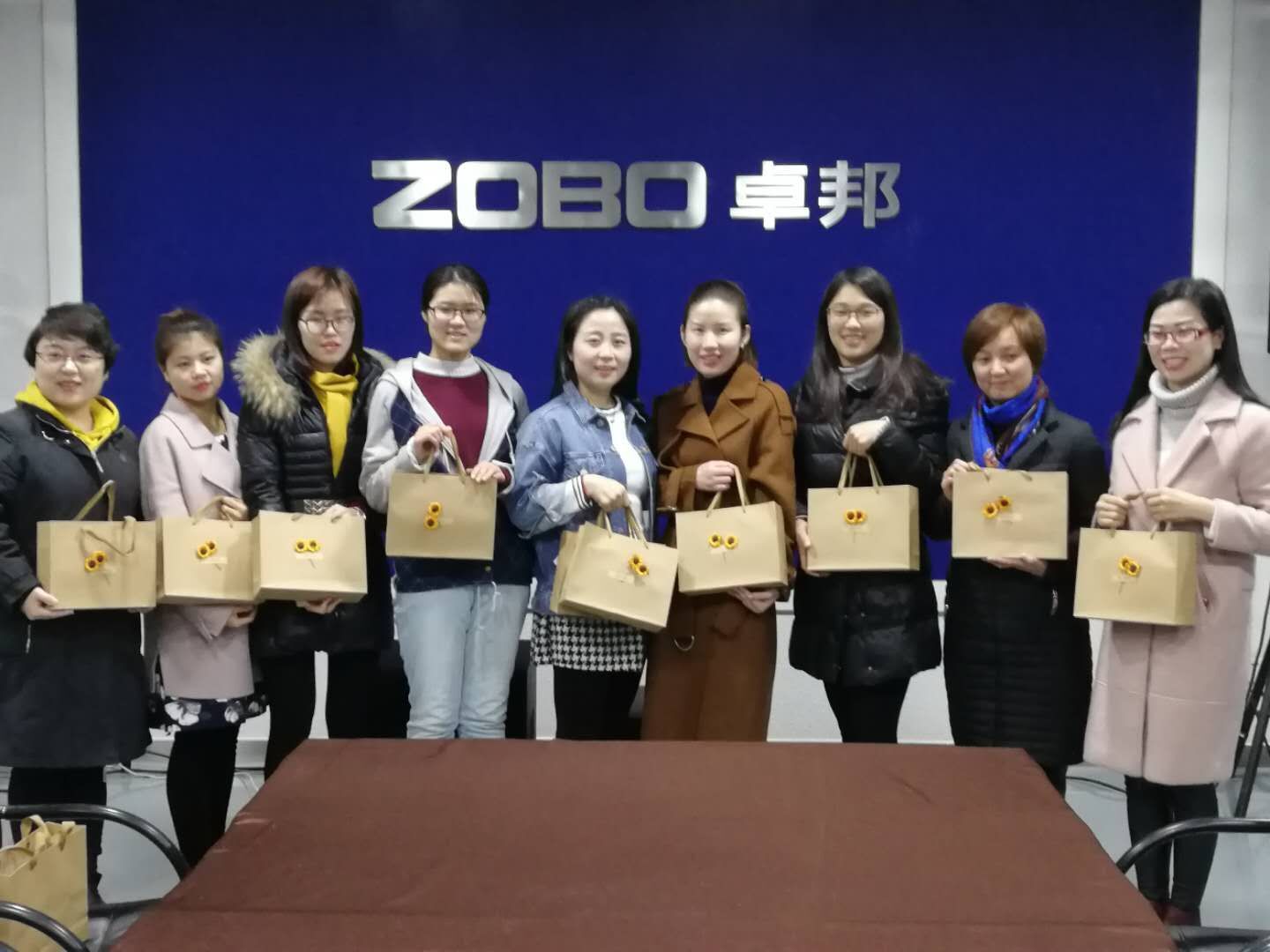 春風十里，桃香四溢！|我們既是元氣少女，也是魅力女！