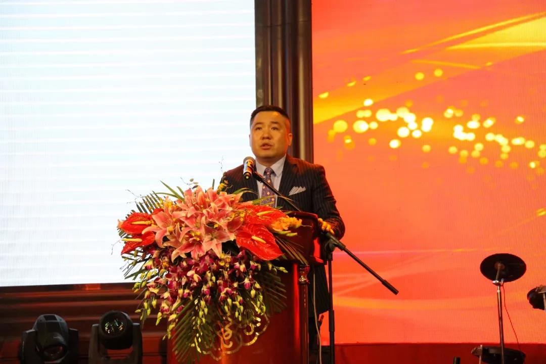 卓邦祝中國(guó)演藝設(shè)備技術(shù)協(xié)會(huì)演藝工程第十分會(huì)成立大會(huì)圓滿成功